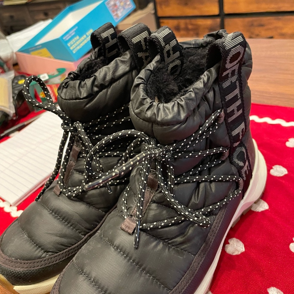 North Face Winter Boots  Thermoball Lace Up